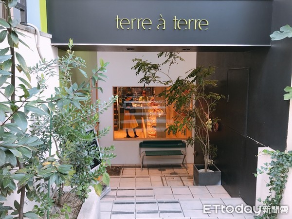 ▲名古屋人气面包店terre &agrave; terre。（图／记者赖文萱摄）