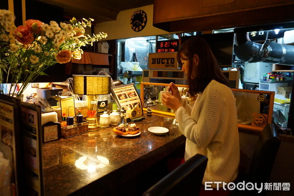 ▲体验名古屋特有早餐文化，KAKO BUCYO COFFEE。（图／记者赖文萱摄）