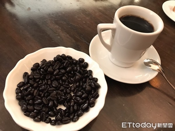 ▲体验名古屋特有早餐文化，KAKO BUCYO COFFEE。（图／记者赖文萱摄）