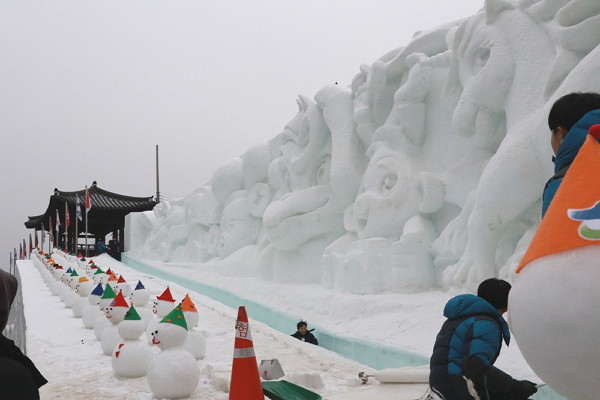 ▲韩国冬日庆典必玩。（图／东南旅游、七逗旅游网）