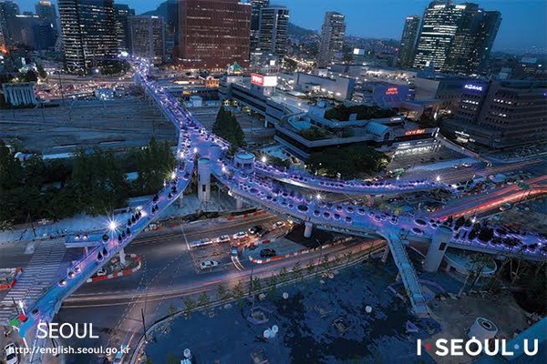 ▲首尔路7017。(图/首尔市政府提供)