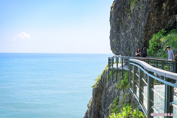 ▲亲不知子断崖。（图／满分的旅游札记提供）