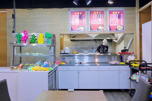 ▲台中大四喜牛肉面东海夜市 。（图／橘子狗爱吃糖提供）