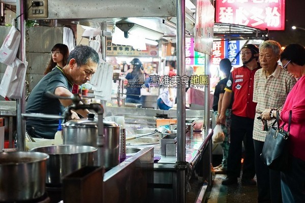 ▲光华夜市14个必吃美食。（图／高雄美食地图）