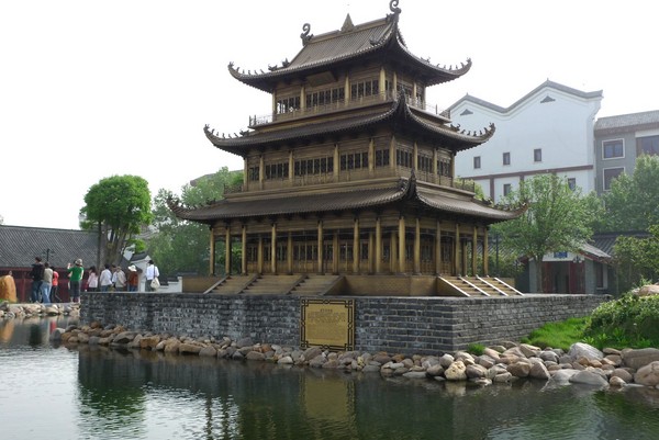 ▲吃素也能玩透透！凤凰旅游大陆素食团11月起开卖。（图／凤凰旅游提供）