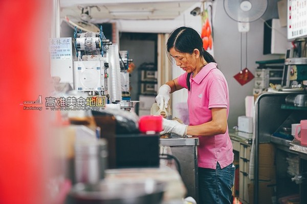 ▲14个必吃的光华夜市美食。（图／高雄美食地图提供）