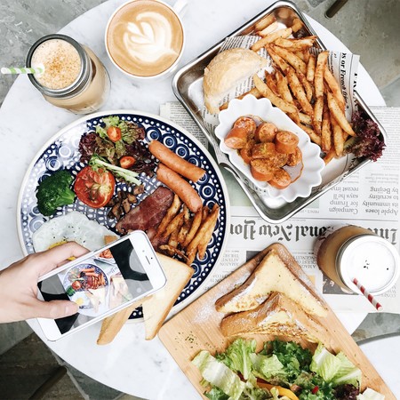 Anywhere Cafe & Travel 任意门咖啡厅。（图／网友ig paulinecw77 提供，请勿任意翻摄，以免侵权）
