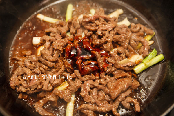 ▲葱爆牛肉。（图／男人厨房1+1提供）