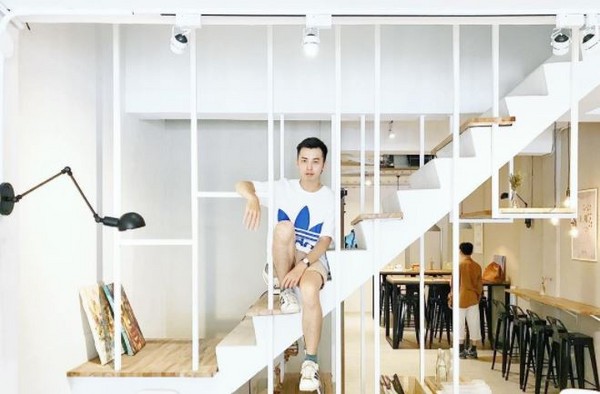 ▲二本咖啡 URBAN CAFE。（图／IG@z04wj06kb提供，请勿任意翻摄以免侵权）