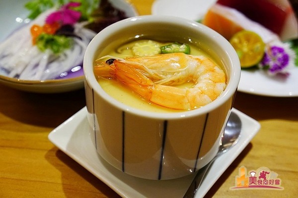 ▲高雄简约日式料理店。（图／影子提供）