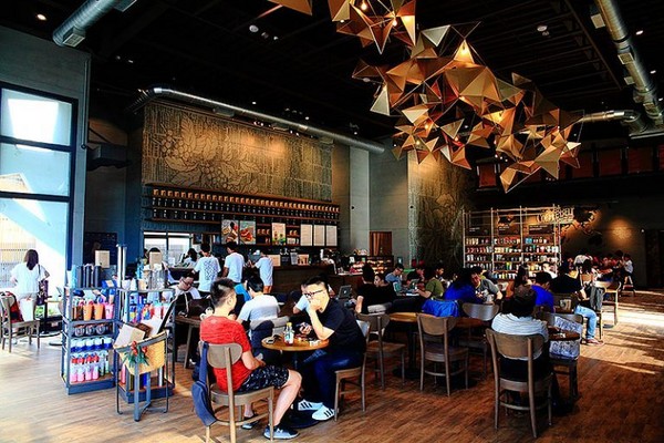 星巴克咖啡台中市政店。（图／萍子）