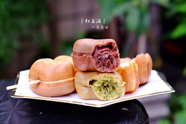 红玉满鸡蛋糕（图／网友大食女 in Wonderland提供，请勿随意翻拍，以免侵权。）
