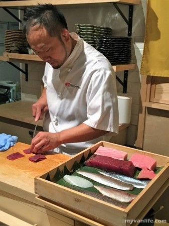 ▲温哥华Masayoshi寿司店。（图／海马老爸提供）