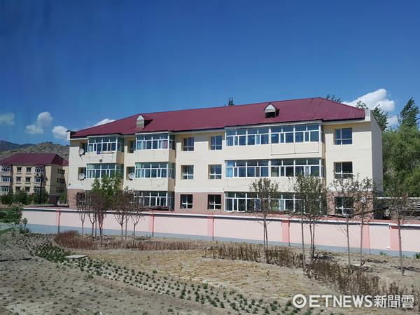 北疆最值得观看的美景之一，“可可托海矿区”大解密，还有三号矿坑。（图／记者黄巧雯摄）