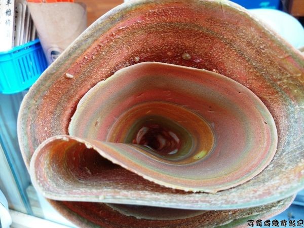 ▲史蒂芬周 彩虹可丽饼。（图／网友海 霸 威提供，请勿随意翻拍，以免侵权。）