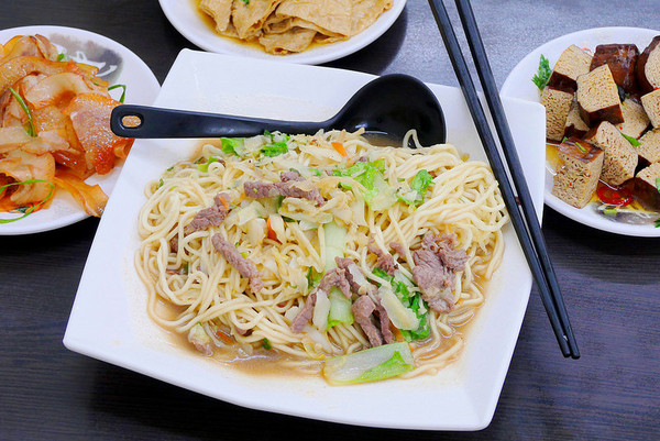 山西蕃茄牛肉刀削面。（图／橘子狗爱吃糖）