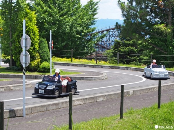 ▲日本第一座木造云霄飞车。（图／Matcha提供）