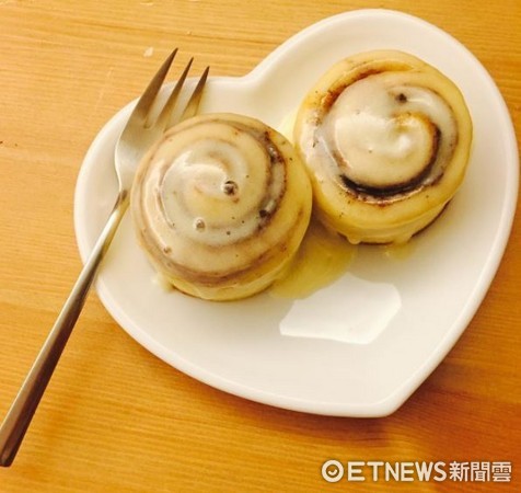 甜蜜屋的肉桂卷。(图/记者王Y鹾?悖? width=