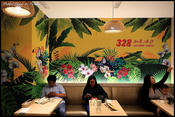▲台北火车站微风广场328加东叻沙(328Katong Laksa)。(图/小盛的流浪旅程提供)