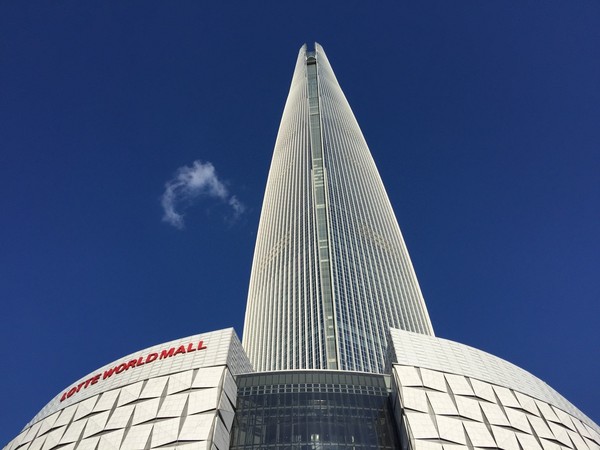 ▲韩国乐天世界塔SEOUL SKY。(图/韩国观光公社台北支社提供)