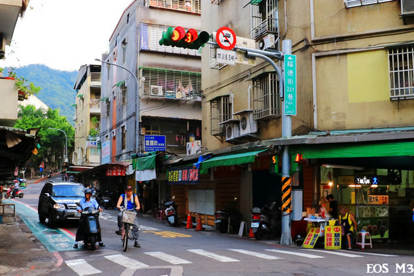 ▲台北101夜景虎山峰。（图／小白鲸摄）
