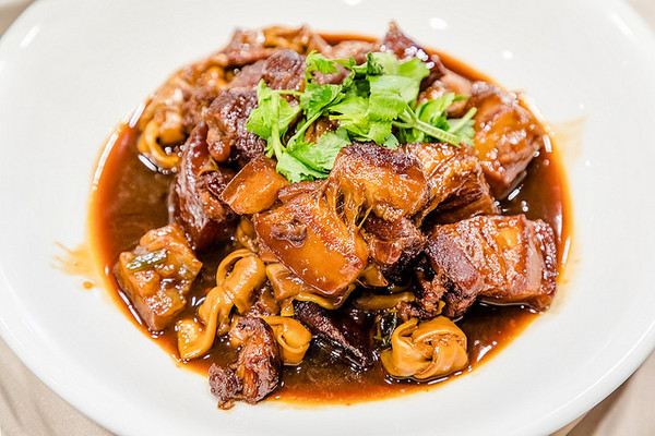 轩维小厨新传菜。（图／小虎食梦网）