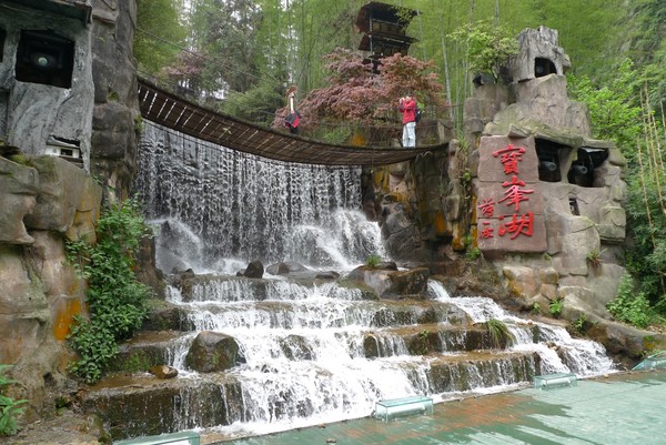 ▲吃素也能玩透透！凤凰旅游大陆素食团11月起开卖。（图／凤凰旅游提供）