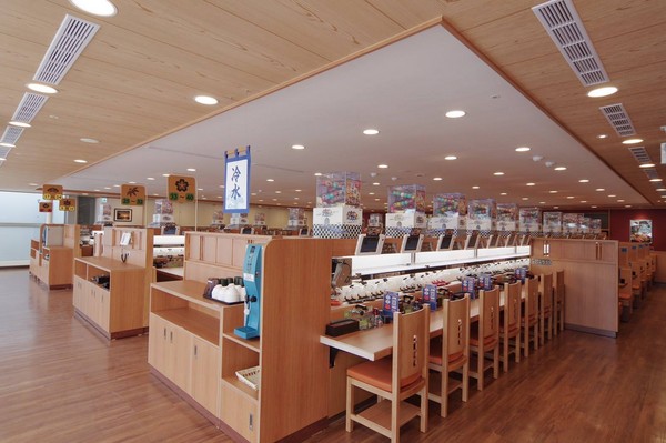 ▲%激?槭偎?藏寿司 台北馆前店-全球旗舰店。(图/取自くら寿司 藏寿司 台北馆前店-全球旗舰店脸书)