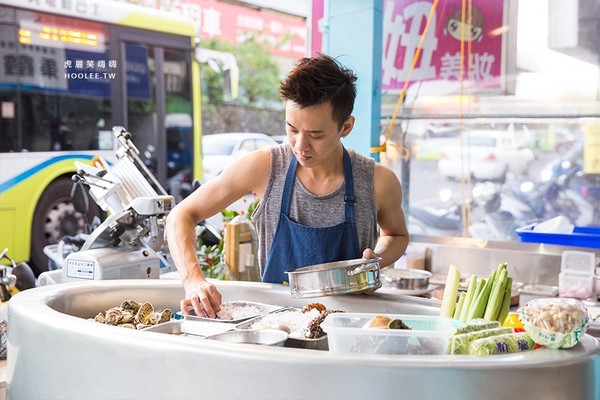 鲨嗑海鲜锅物。（图／虎丽笑嗨嗨）