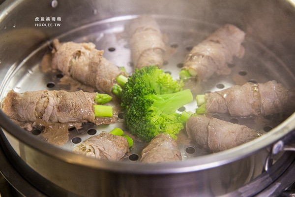 鲨嗑海鲜锅物。（图／虎丽笑嗨嗨）