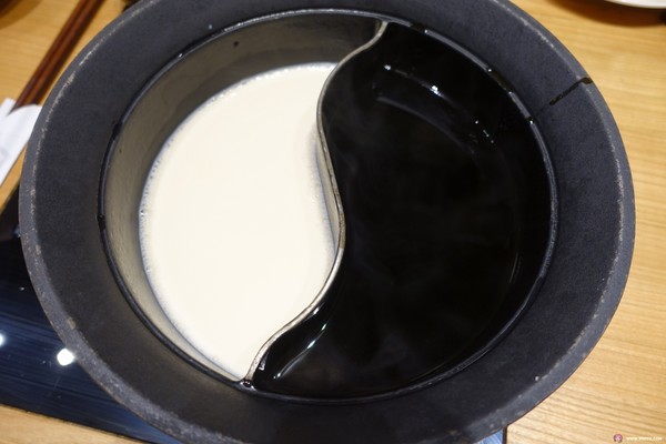 ▲桃园温野菜日式吃到饱涮涮锅。(图/Viviyu提供)