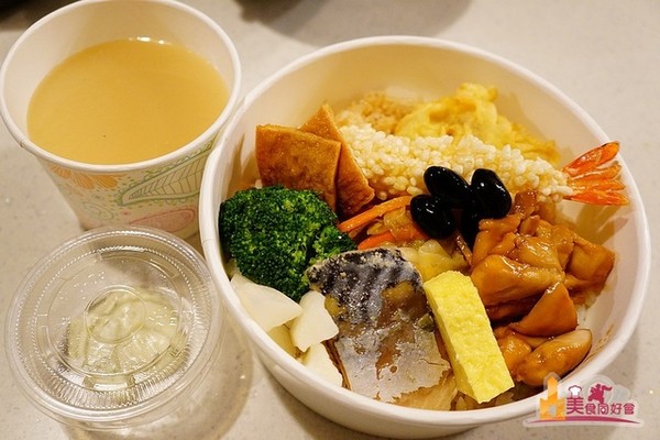 ▲高雄住宅区日式料理。（图／影子提供）