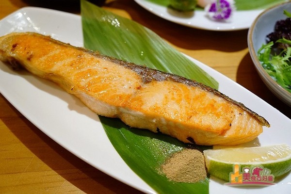 ▲高雄简约日式料理店。（图／影子提供）
