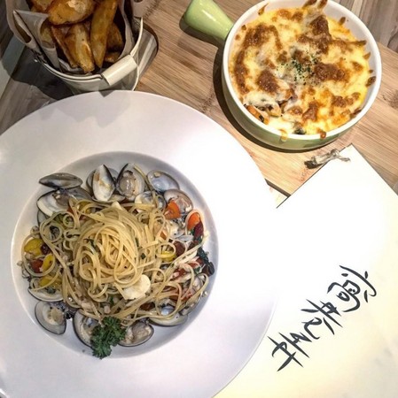 ▲窝巷弄。（图／IG@yin.29提供，请勿任意翻摄以免侵权）