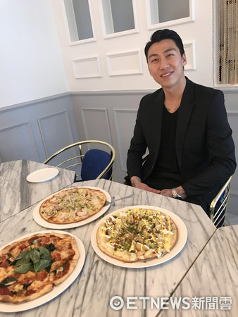韩国欧巴最新约会私藏餐厅“D&rsquo;FIVE”。(图／李圣依)