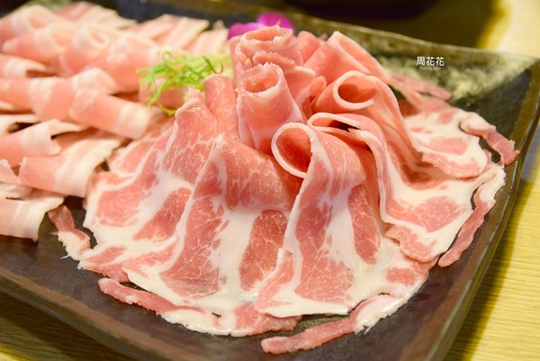 小满锅物。(图/周花花)