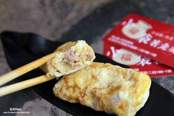 ▲小福袋著走美食。（图／爱比妞提供）