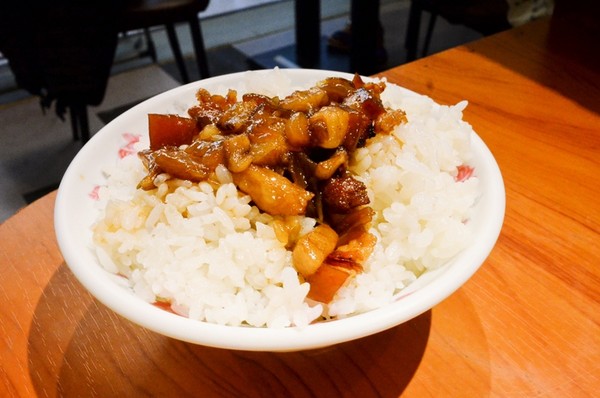 ▲台南市东区非主流温牛料理。(图/Sean提供)