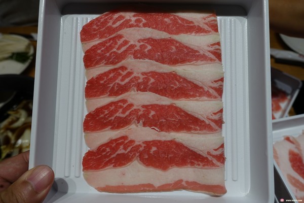 ▲桃园温野菜日式吃到饱涮涮锅。(图/Viviyu提供)