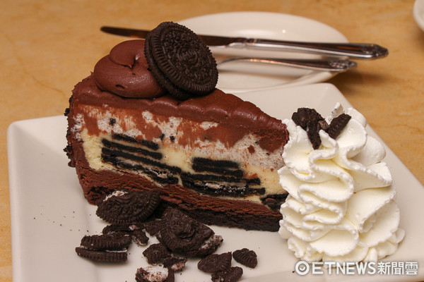 ▲%枷愀勖朗讲吞?捌鹚镜案夤こВ?heesecake Factory)”。(图/记者黄士原摄)
