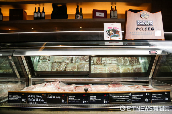▲肉R&Ograve;U餐厅美食介绍。（图／记者林世文摄）