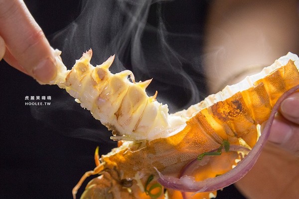 鲨嗑海鲜锅物。（图／虎丽笑嗨嗨）
