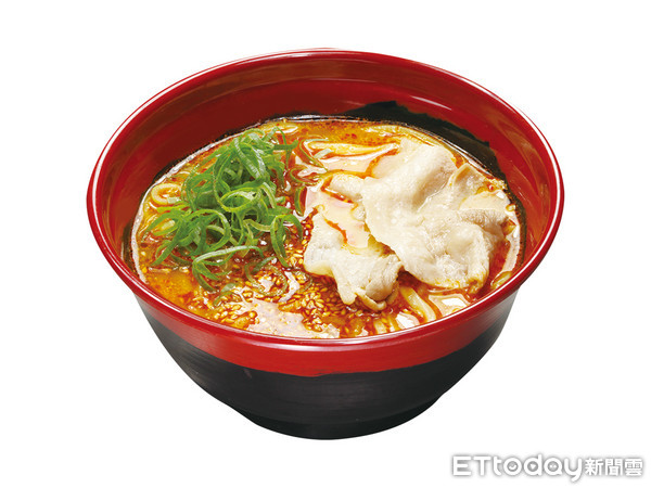 ▲藏寿司全新热食菜单松茸茶碗蒸、柚子胡椒水菜乌冬面、胡麻辣味噌担々面。（图／藏寿司提供)