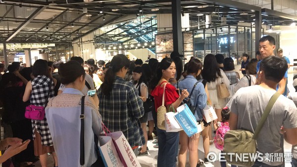 ▲%即蠼??使何镏行墓/6试营运（图／大江国际购物中心提供)
