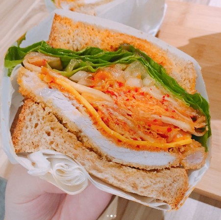 ▲窝巷弄。（图／IG@debby82111提供，请勿任意翻摄以免侵权）