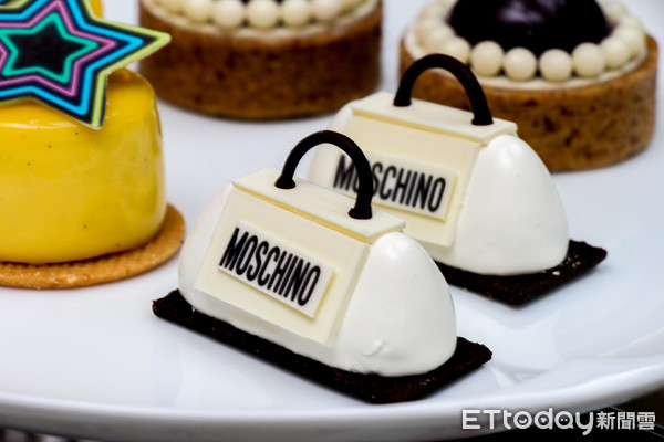 ▲君悦茶苑携手MOSCHINO跨界推出联名下午茶。(图/记者黄士原摄)