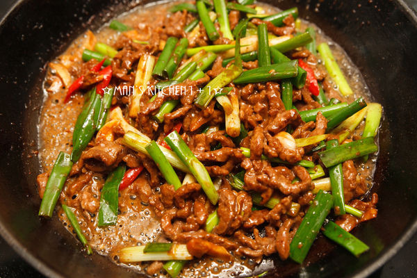 ▲葱爆牛肉。（图／男人厨房1+1提供）