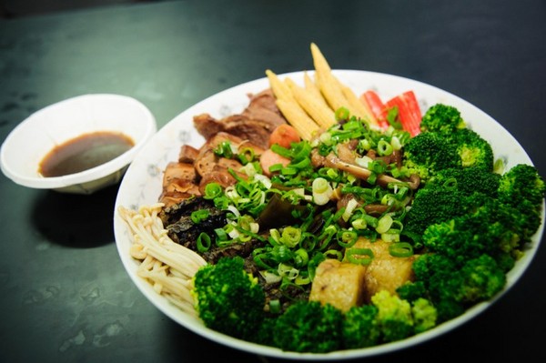 传承卤味（原五福真鲁味）。（图／麻吉小兔）