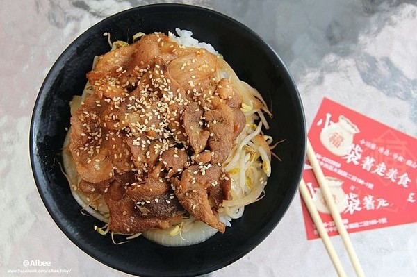 ▲小福袋著走美食。（图／爱比妞提供）