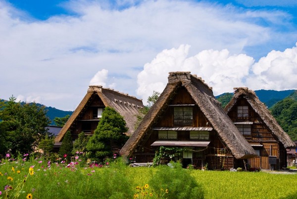 日本合掌村。（图／五福旅游）